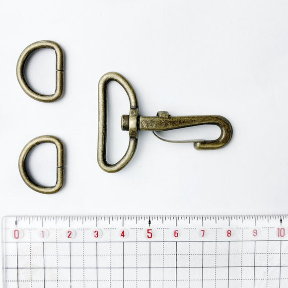 Swivel Snap Hook and 2 D-rings for Sling Bag – Patchwork Ninja